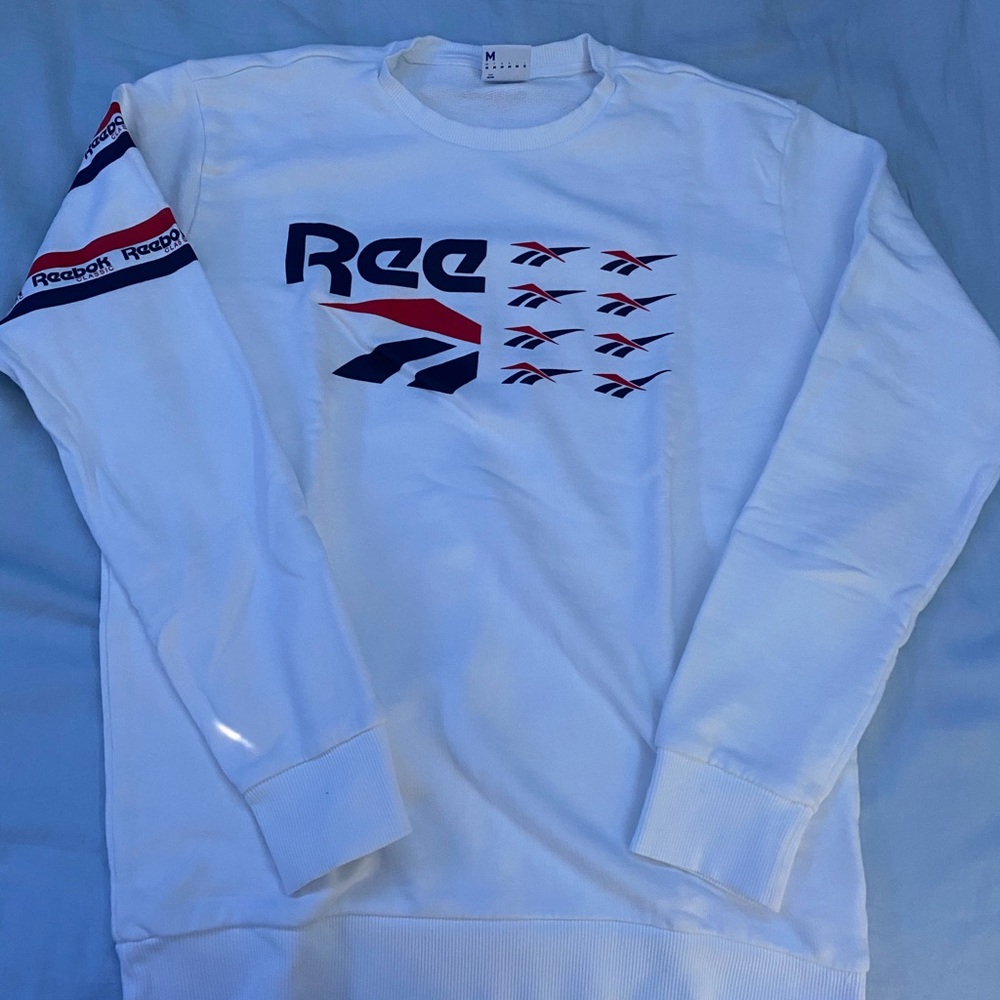 Reebok crewneck